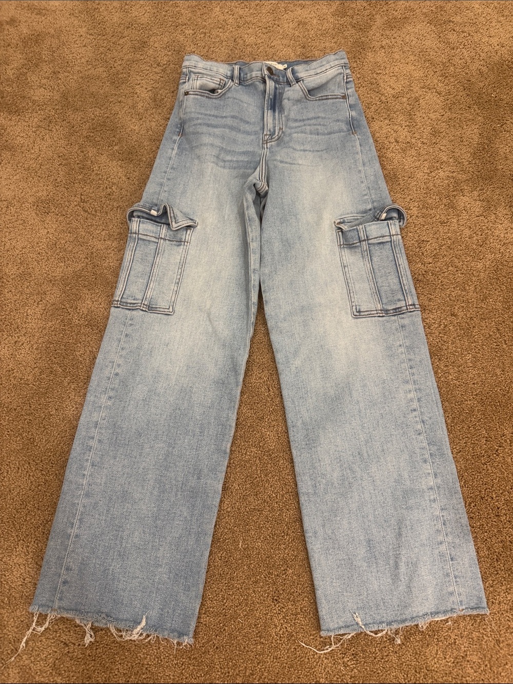 Light Blue Wide-Leg Cargo Jeans with Raw Hem